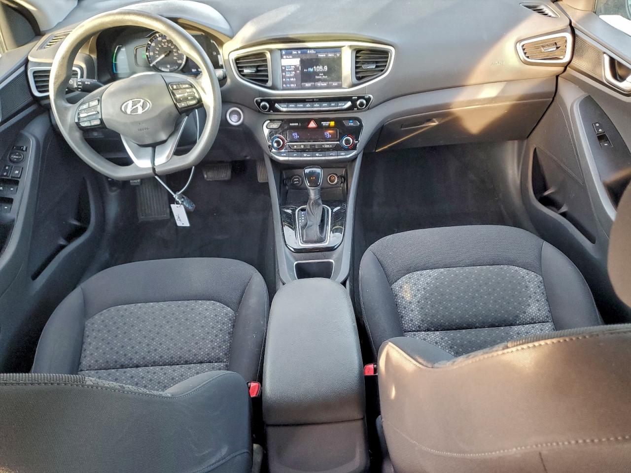 2017 HYUNDAI IONIQ BLUE photo 8