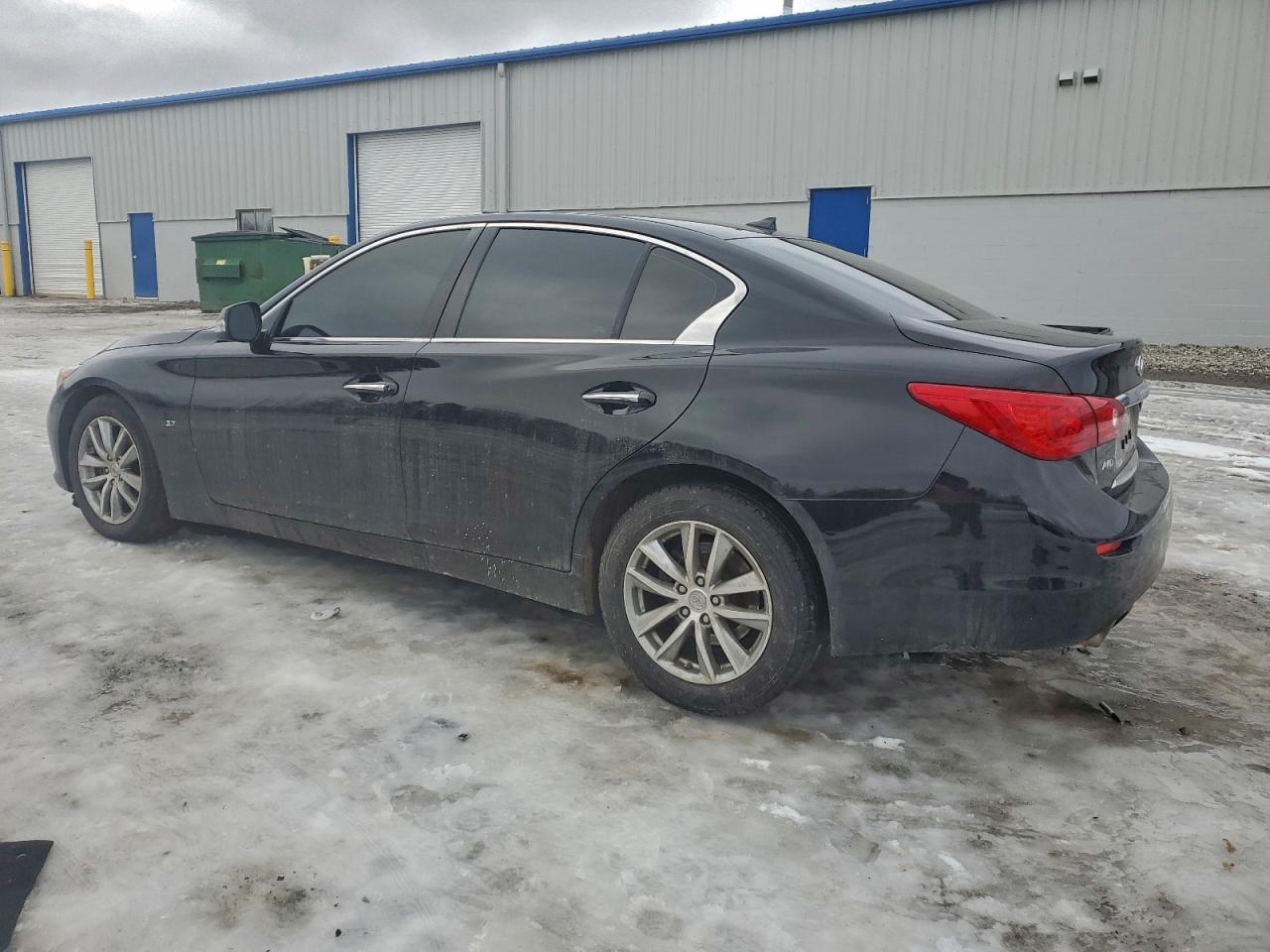 2015 INFINITI Q50 BASE photo 2