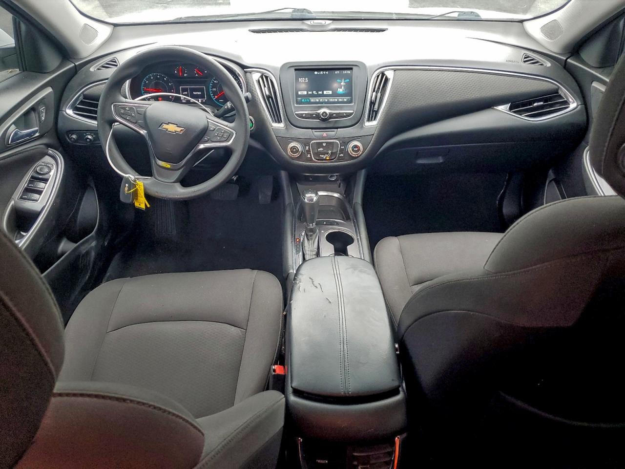 2018 CHEVROLET MALIBU LT photo 8