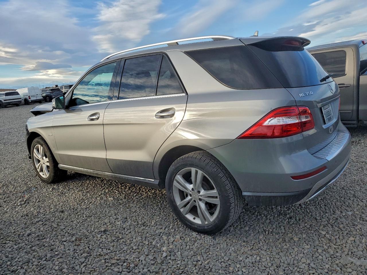 2012 MERCEDES-BENZ ML 350 4MATIC photo 2