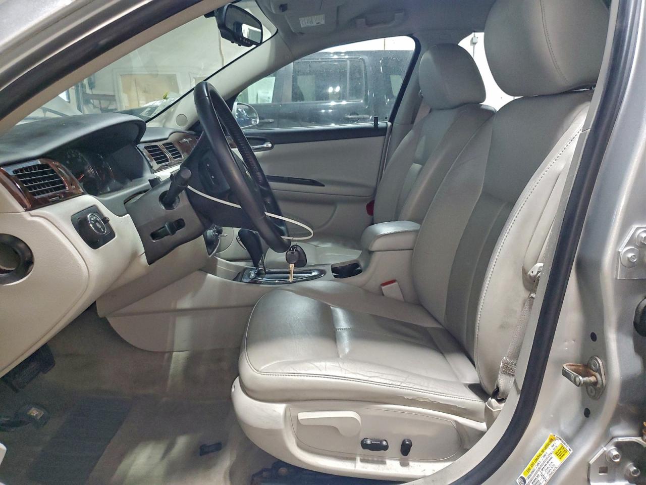 2013 CHEVROLET IMPALA LTZ photo 7