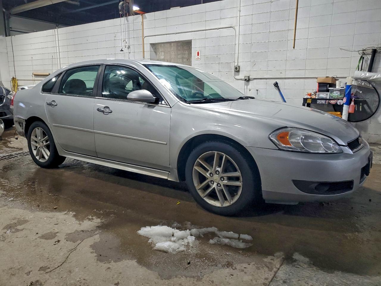 2013 CHEVROLET IMPALA LTZ photo 4