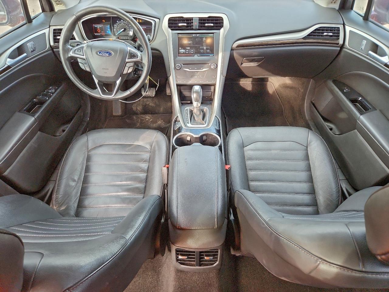 2015 FORD FUSION SE photo 8