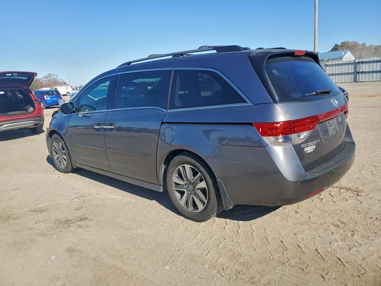 2014 HONDA ODYSSEY TOURING photo 2