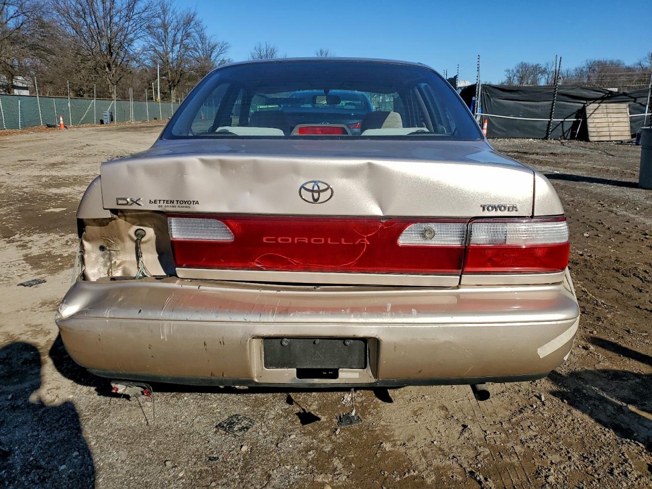 1996 TOYOTA COROLLA DX photo 6