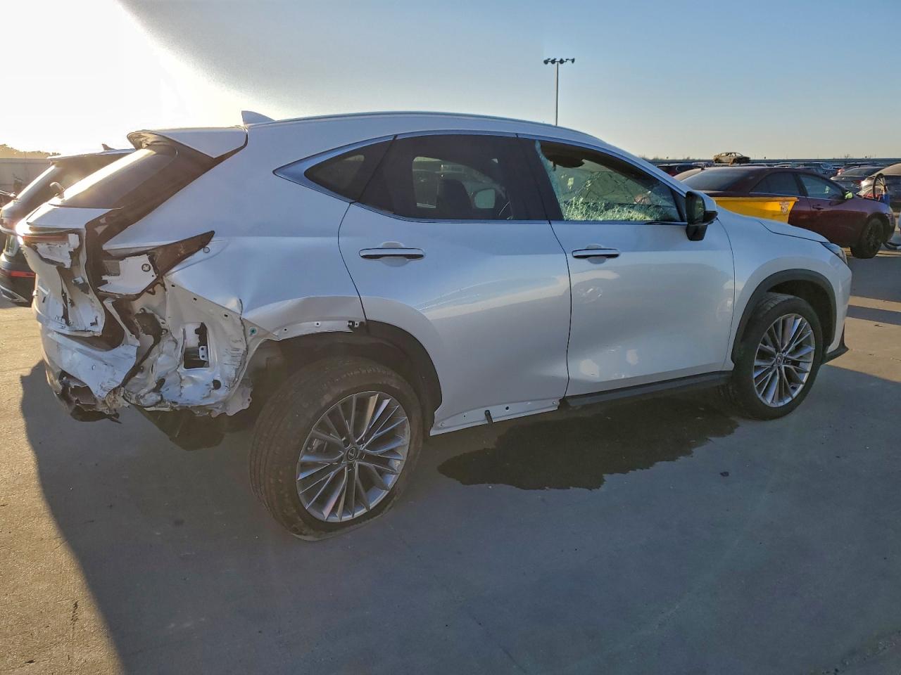 2025 LEXUS NX 250 PREMIUM photo 3