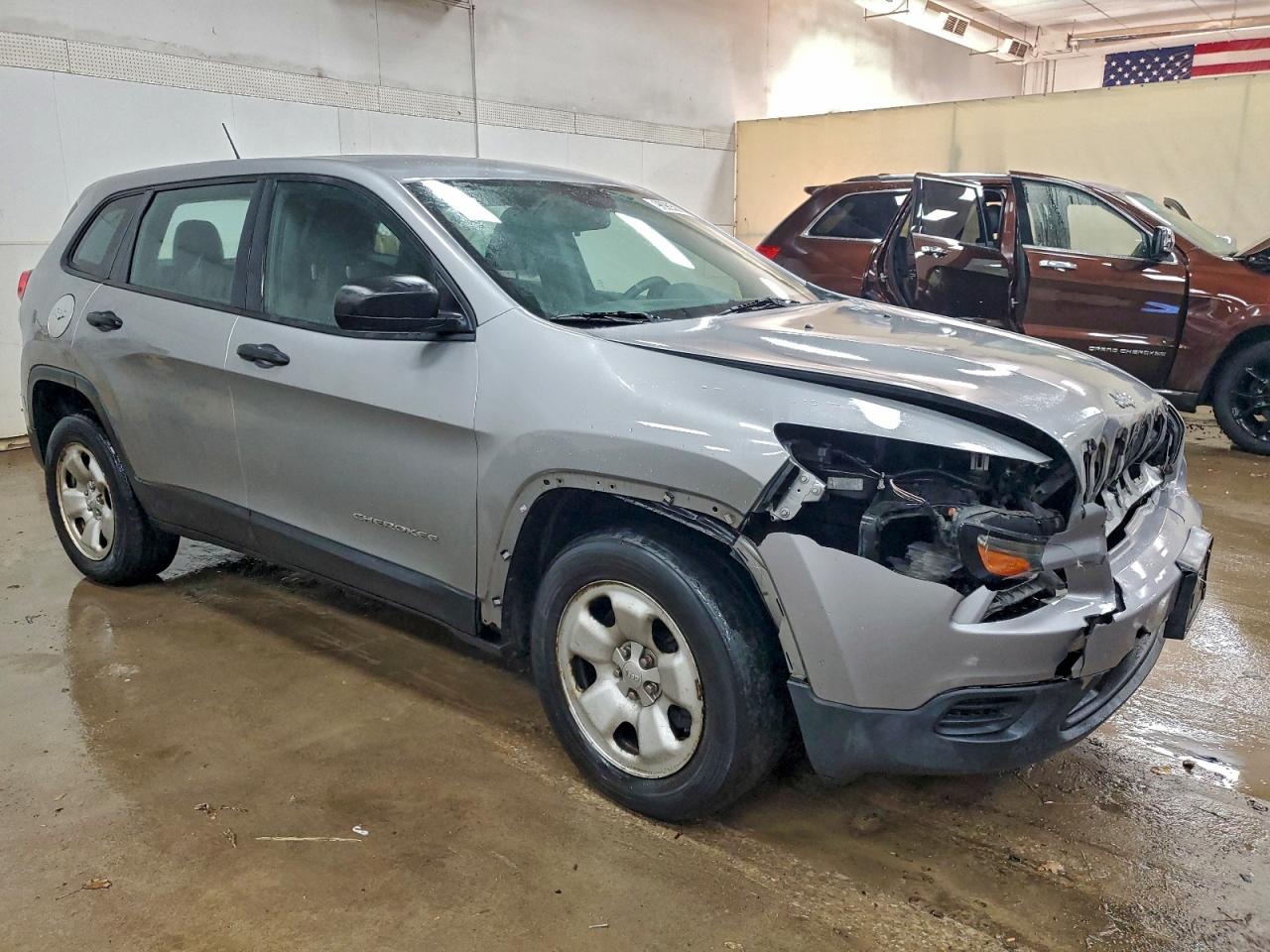 2015 JEEP CHEROKEE SPORT photo 4