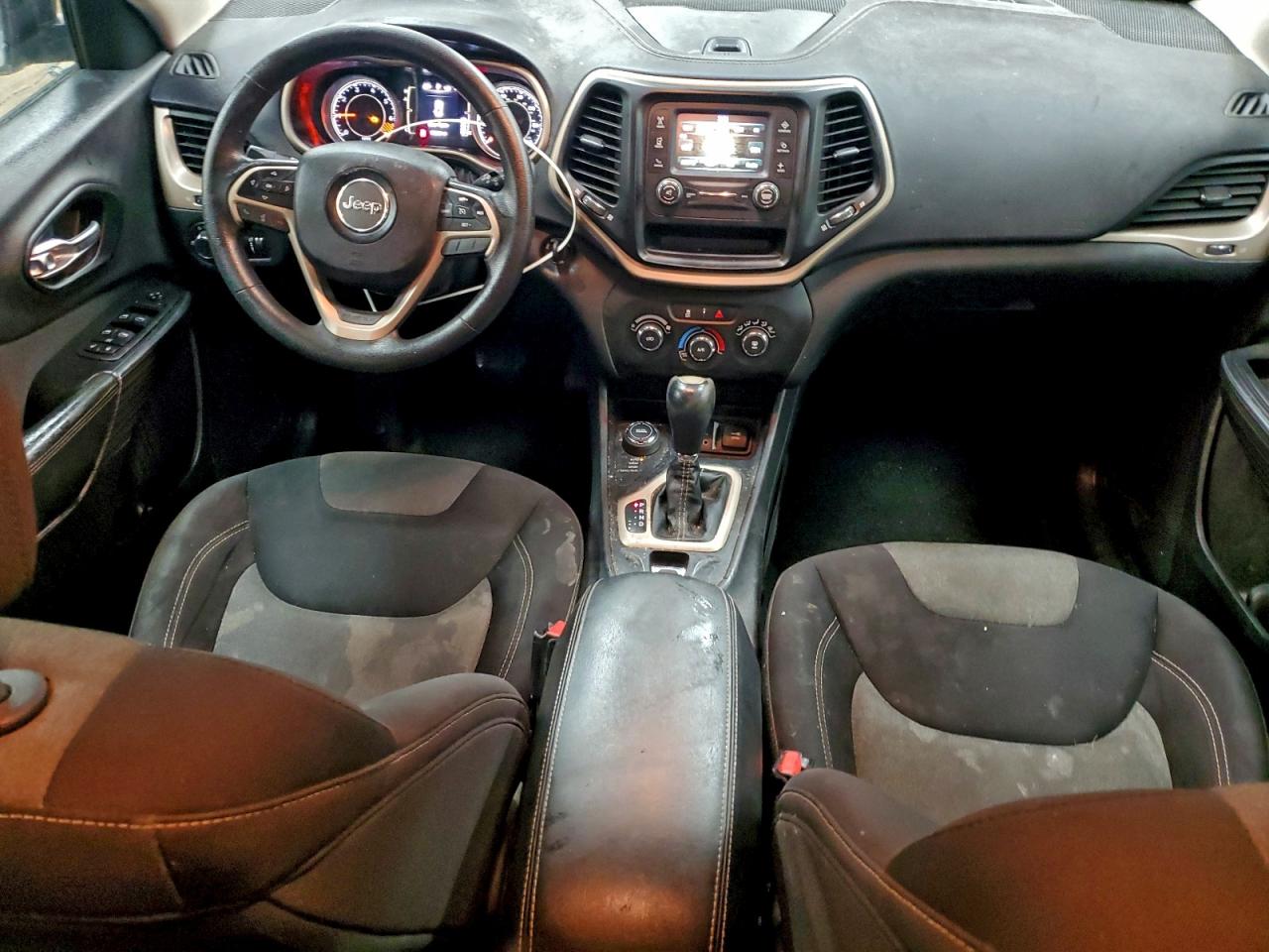 2015 JEEP CHEROKEE SPORT photo 8
