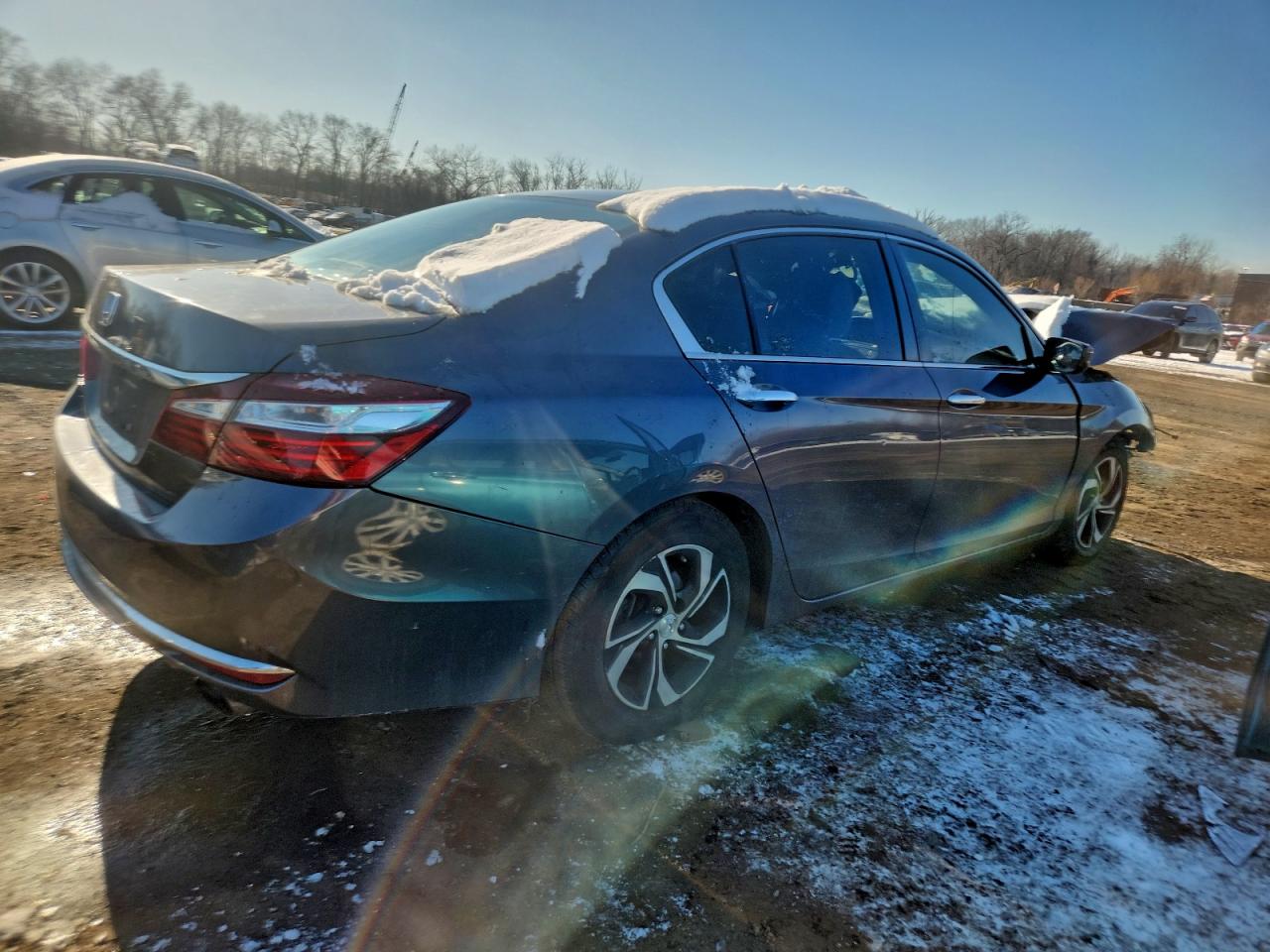2016 HONDA ACCORD LX photo 3