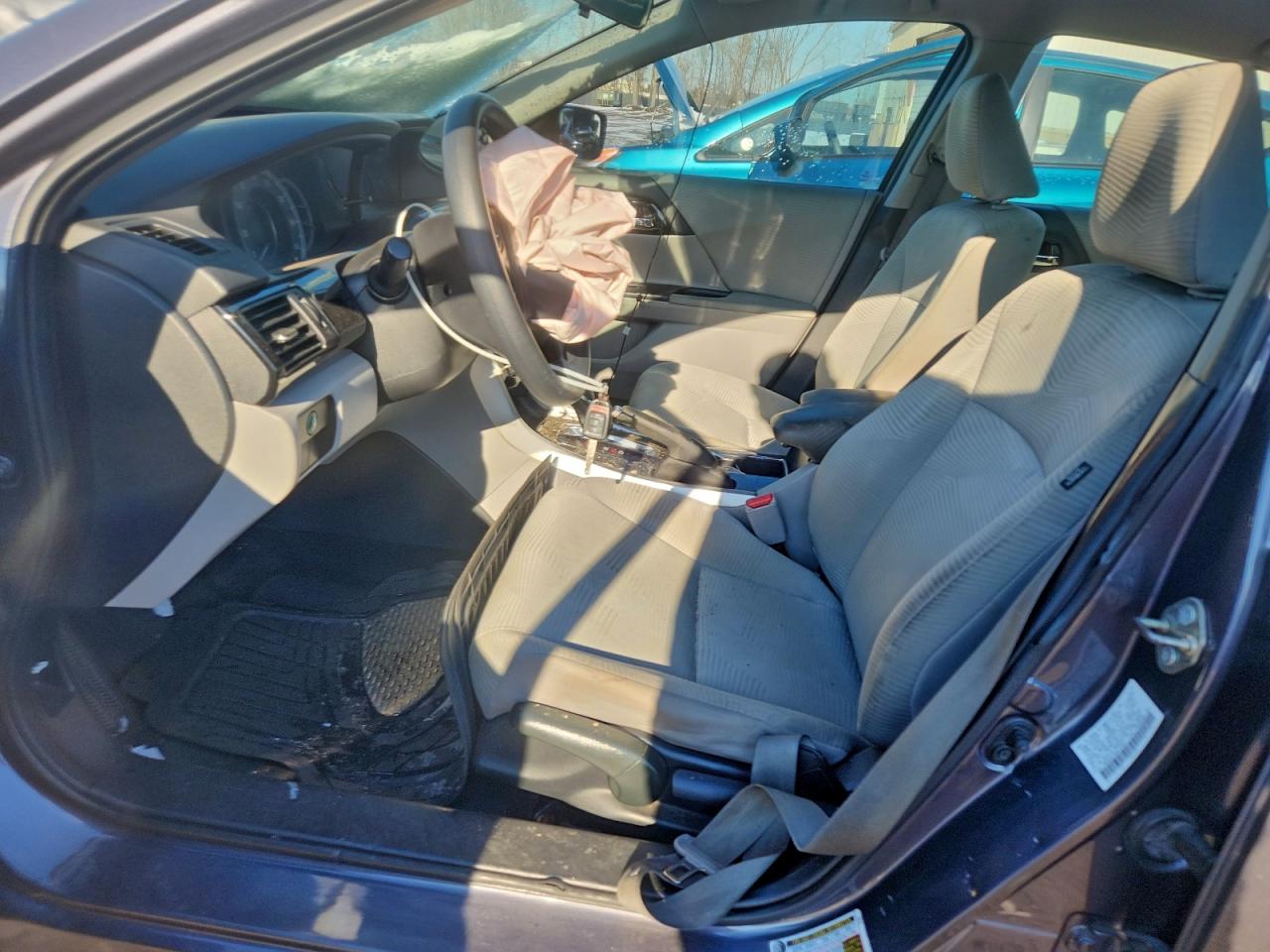 2016 HONDA ACCORD LX photo 7