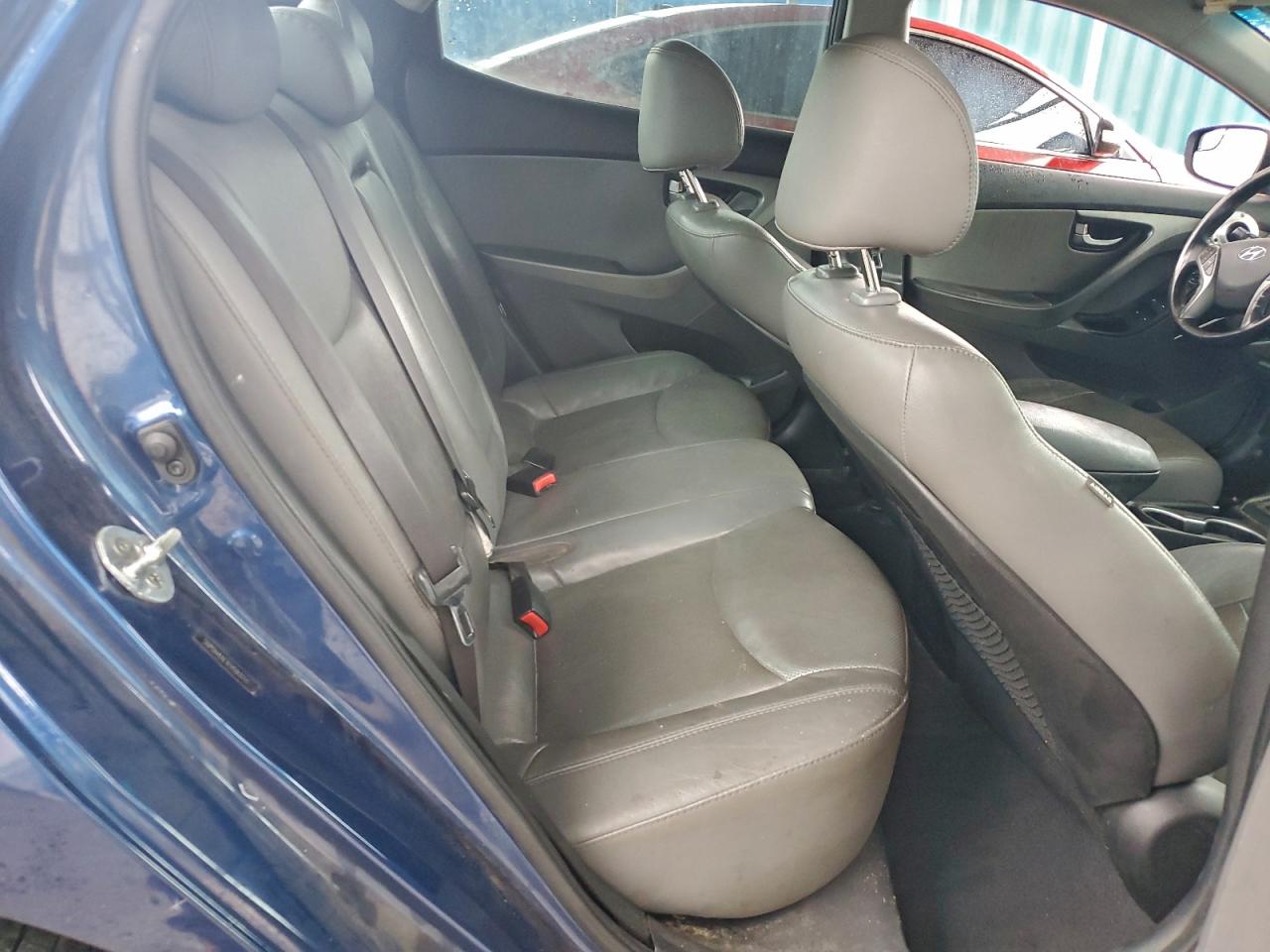 2015 HYUNDAI ELANTRA SE photo 10