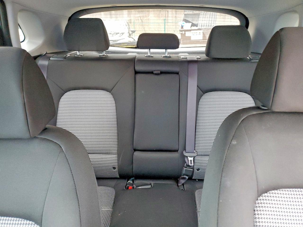 2020 HYUNDAI KONA SEL photo 10