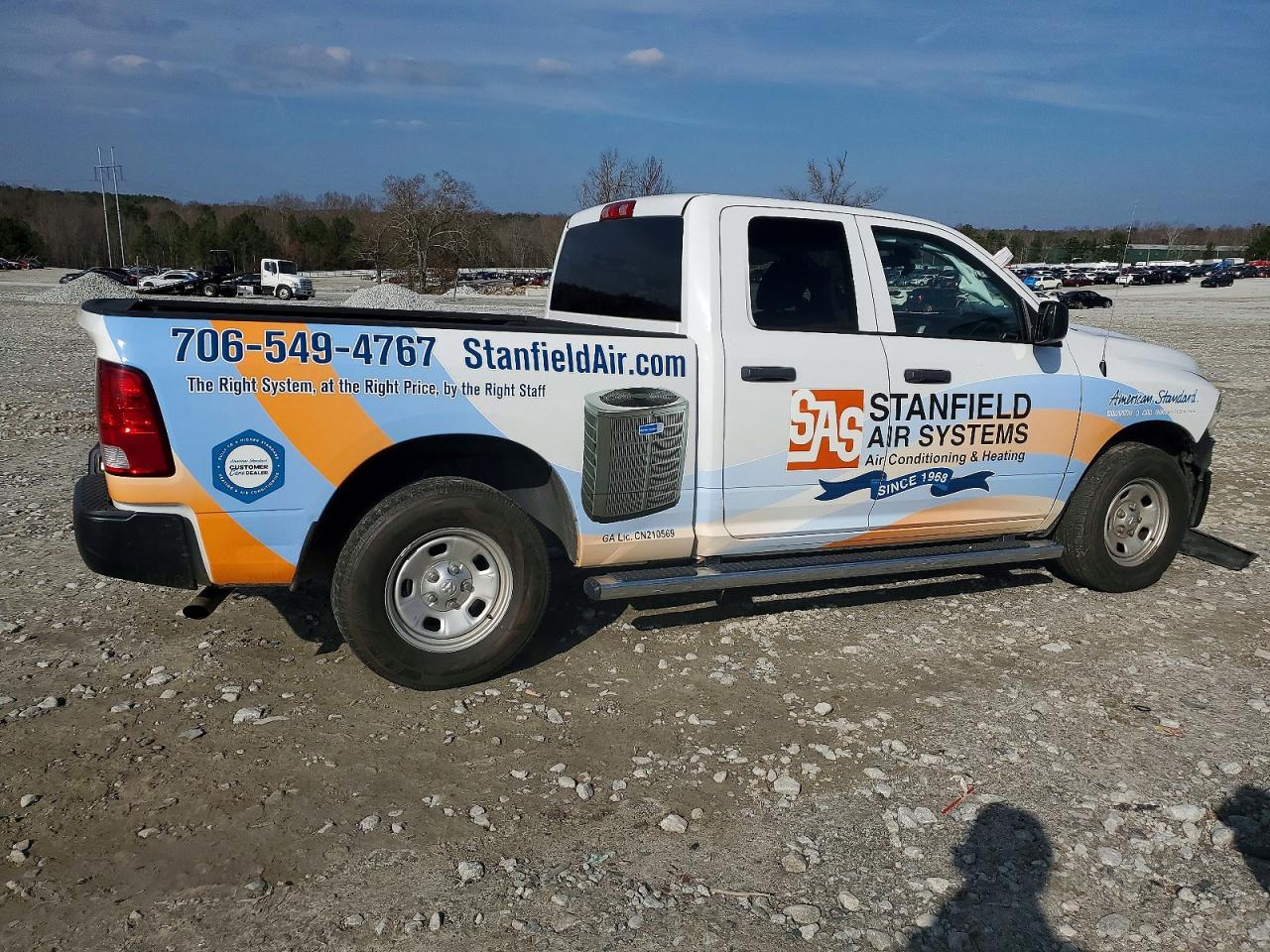 2021 RAM 1500 CLASSIC TRADESMAN photo 3