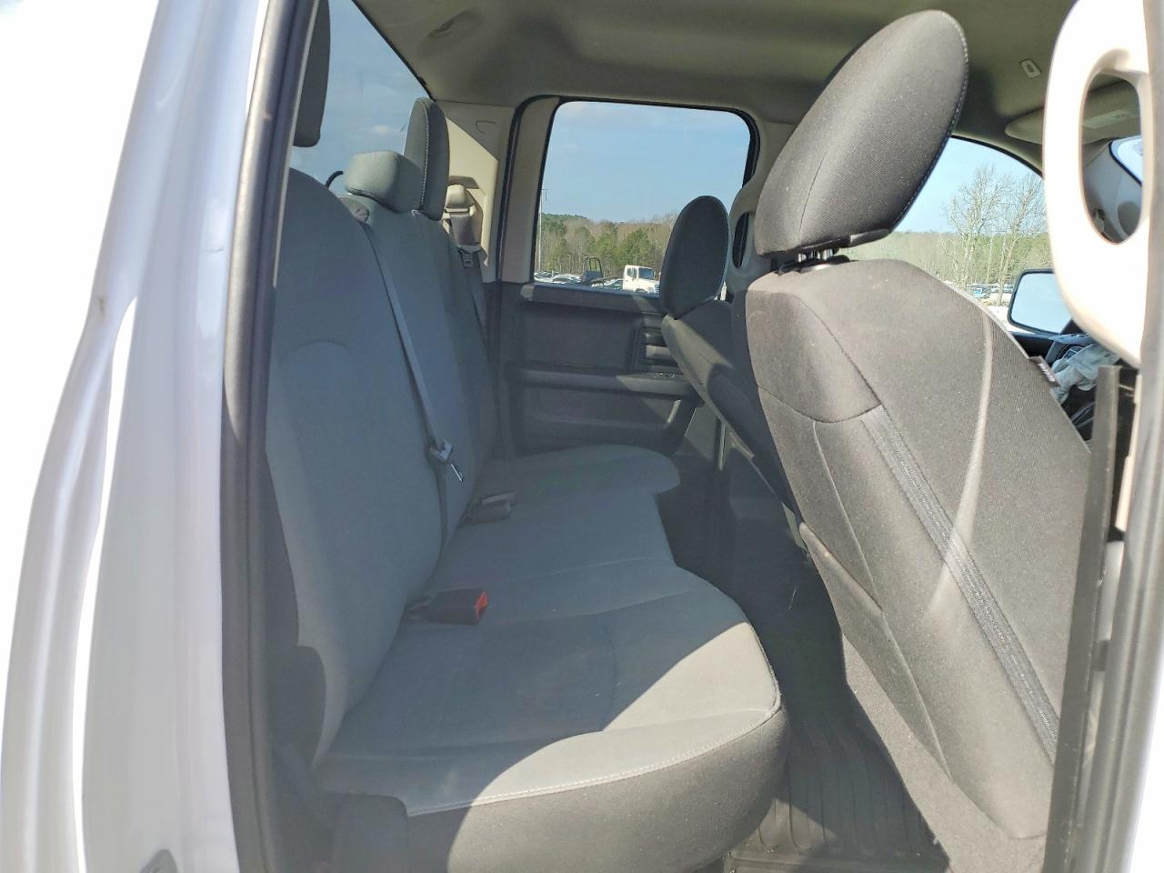 2021 RAM 1500 CLASSIC TRADESMAN photo 10