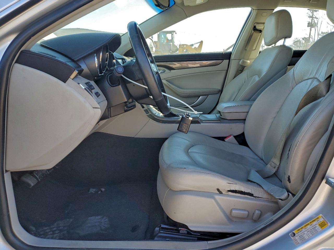 2012 CADILLAC CTS photo 7