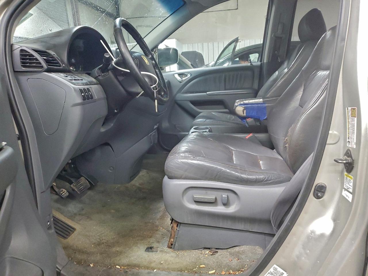 2005 HONDA ODYSSEY TOURING photo 7