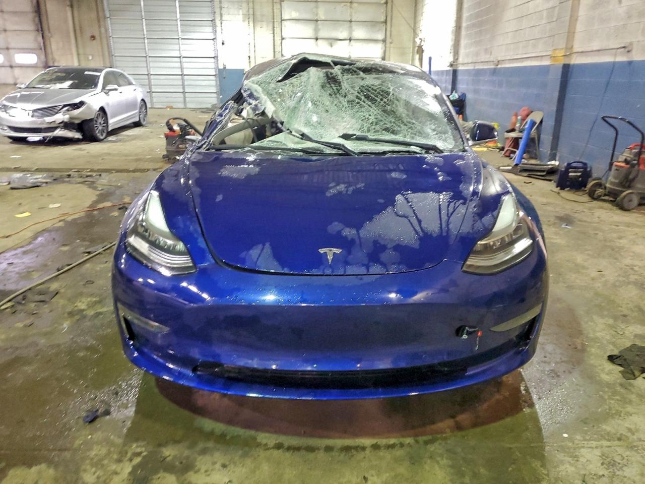 2018 TESLA MODEL 3 photo 5