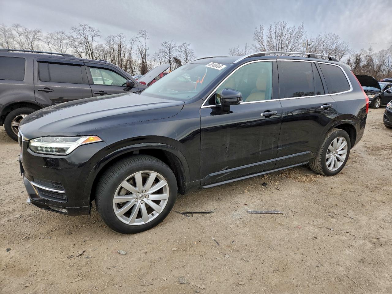 2016 VOLVO XC90 T6 — MINOR DENT/SCRATCHES damage — photo 1