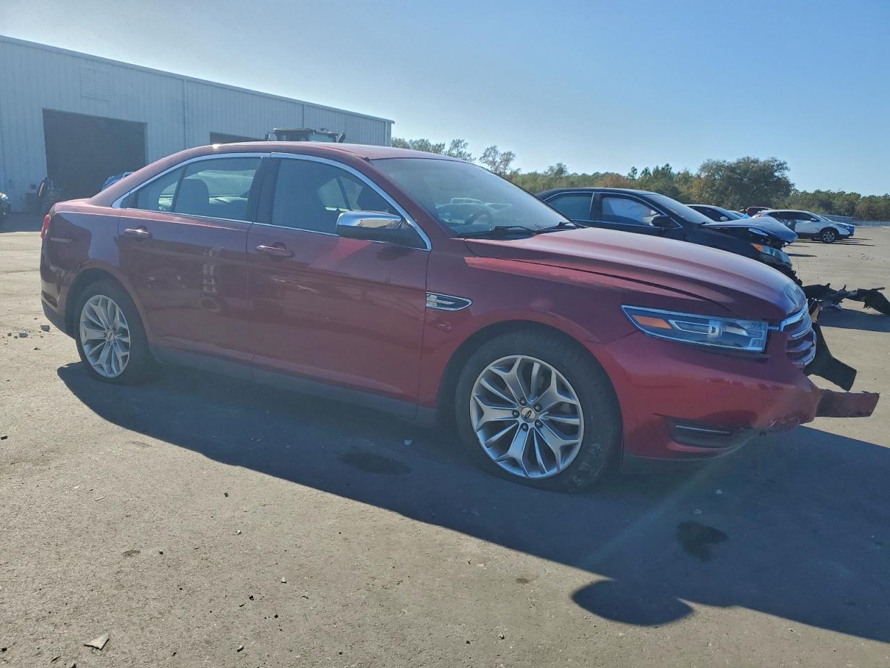 2016 FORD TAURUS LIMITED photo 4