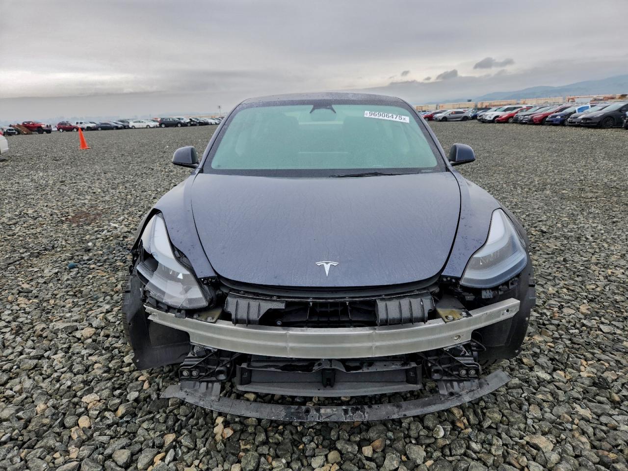 2023 TESLA MODEL 3 photo 9