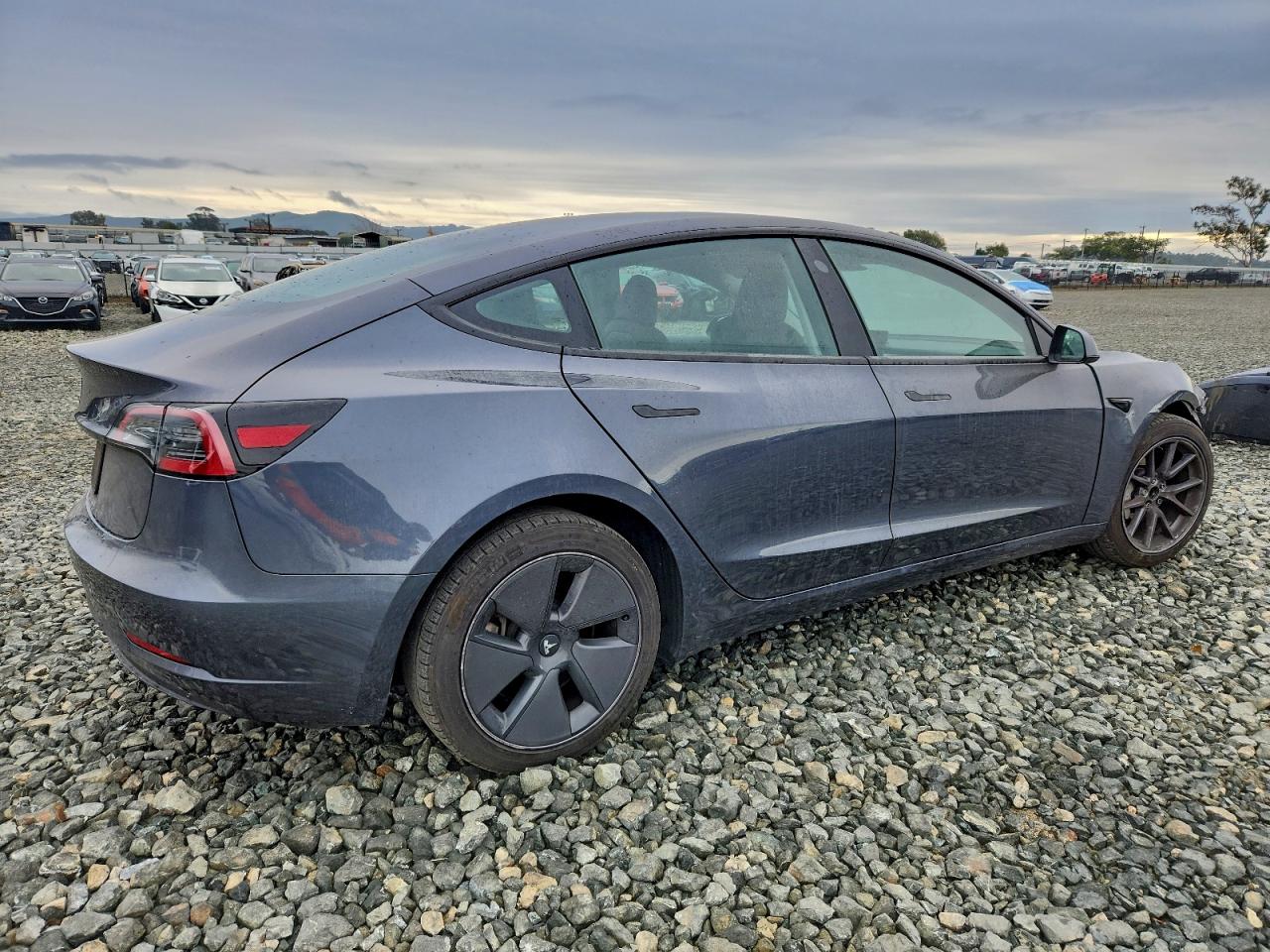 2023 TESLA MODEL 3 photo 5