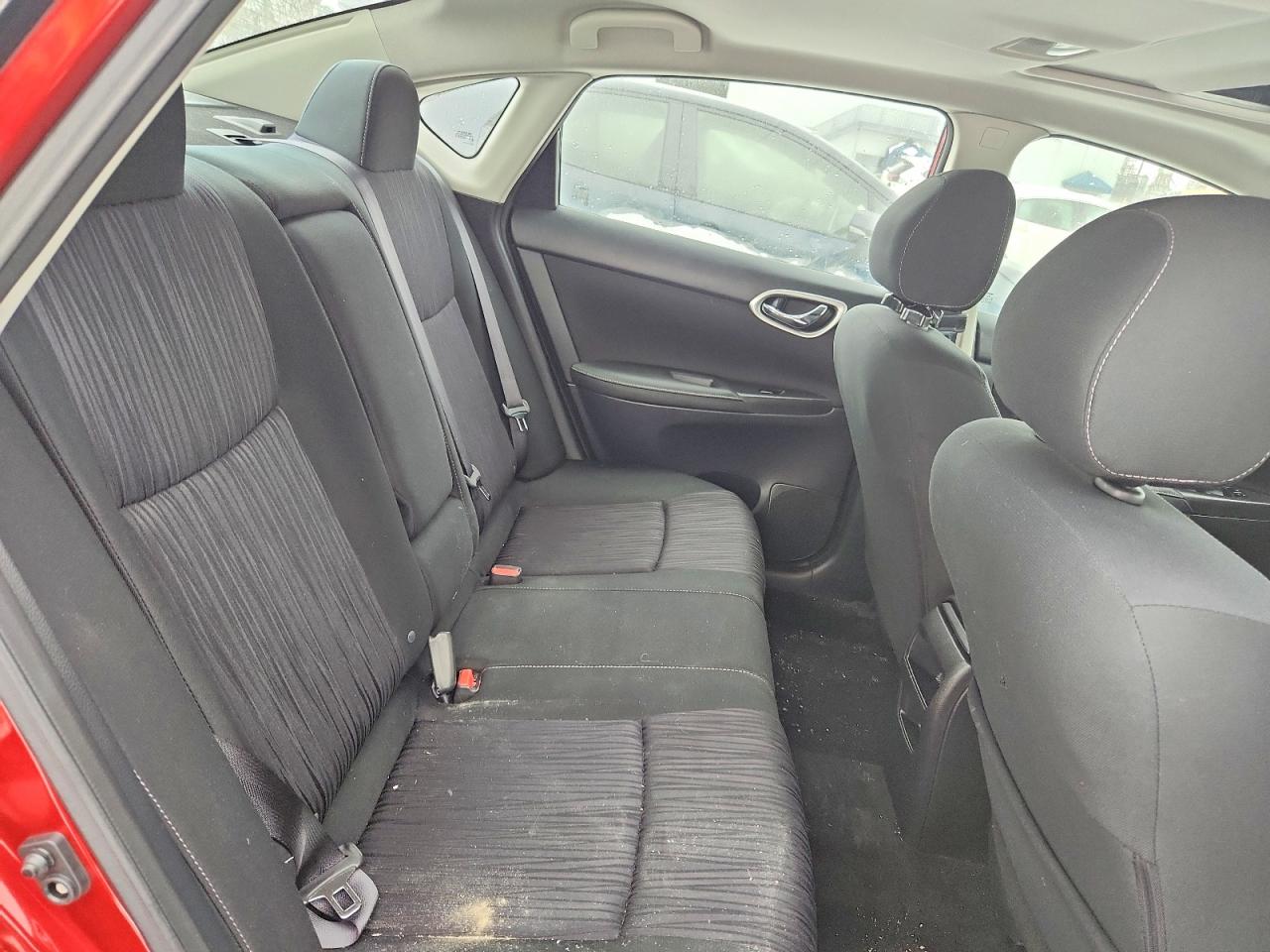 2019 NISSAN SENTRA S photo 19