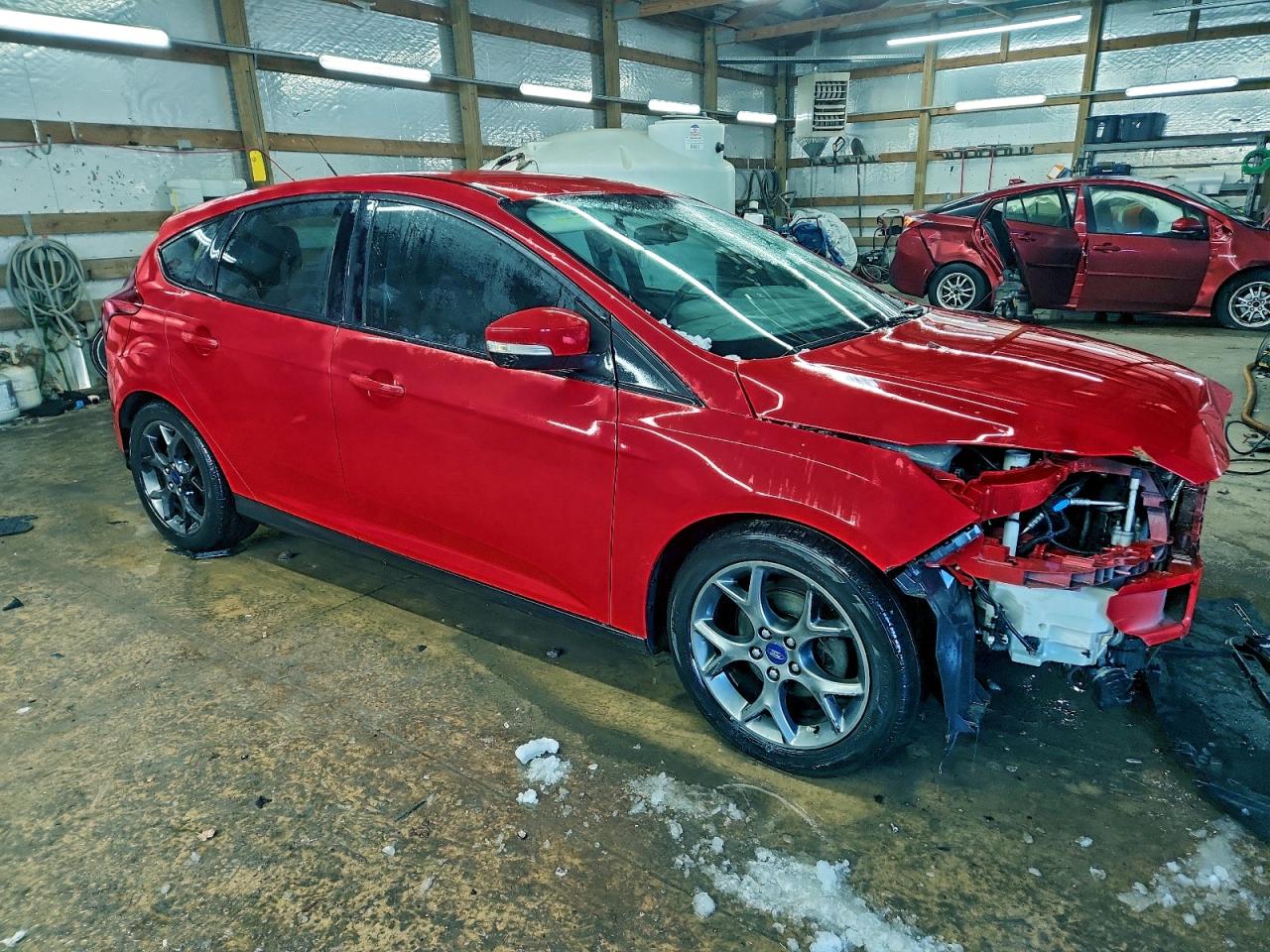 2014 FORD FOCUS SE photo 4