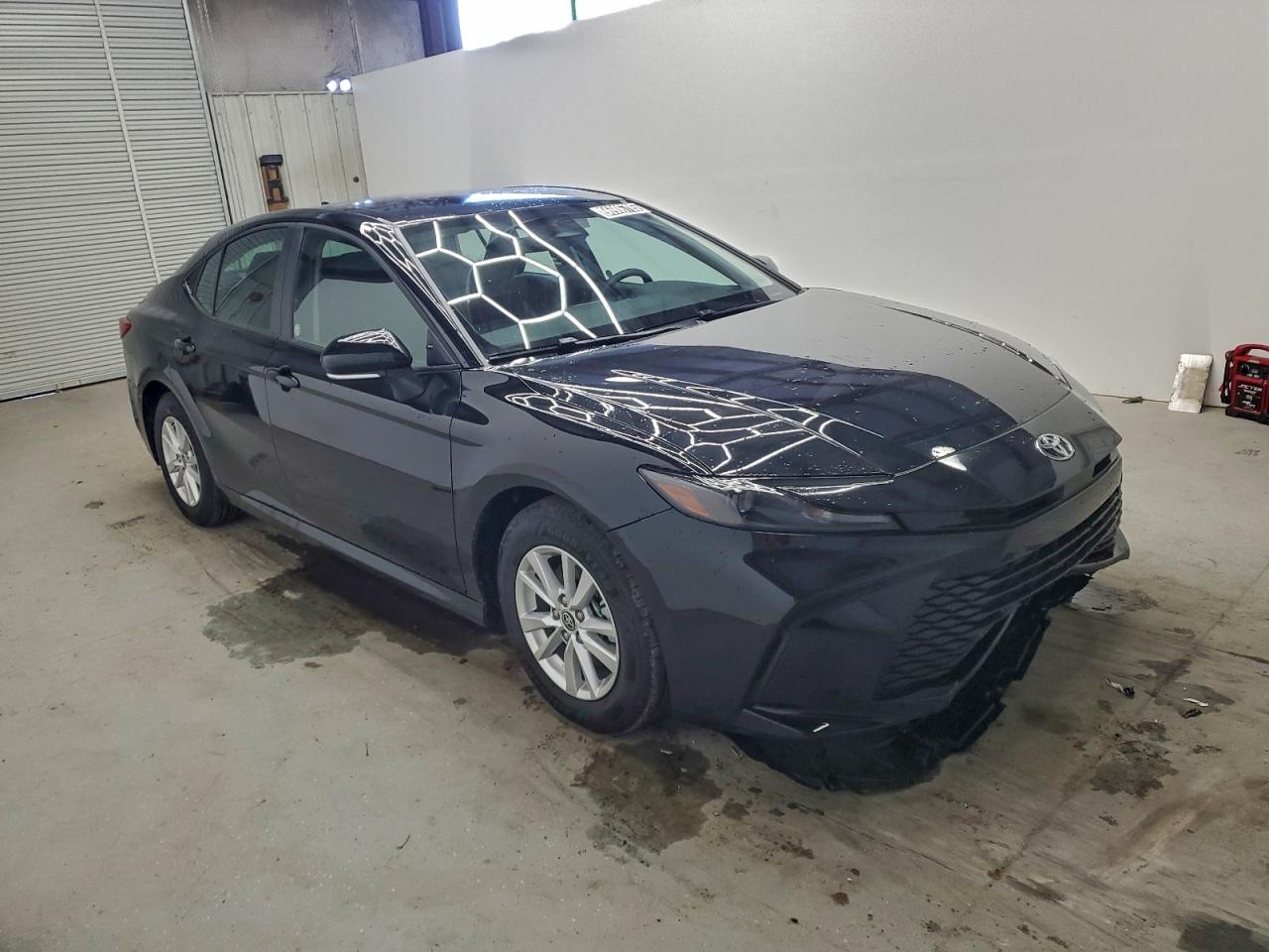 2026 TOYOTA CAMRY LE photo 4