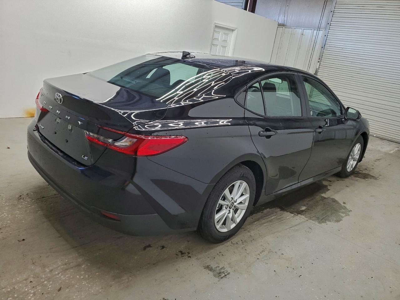 2026 TOYOTA CAMRY LE photo 3