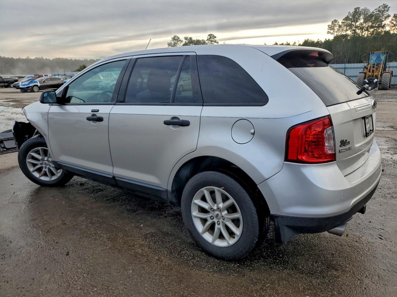 2014 FORD EDGE SE photo 2