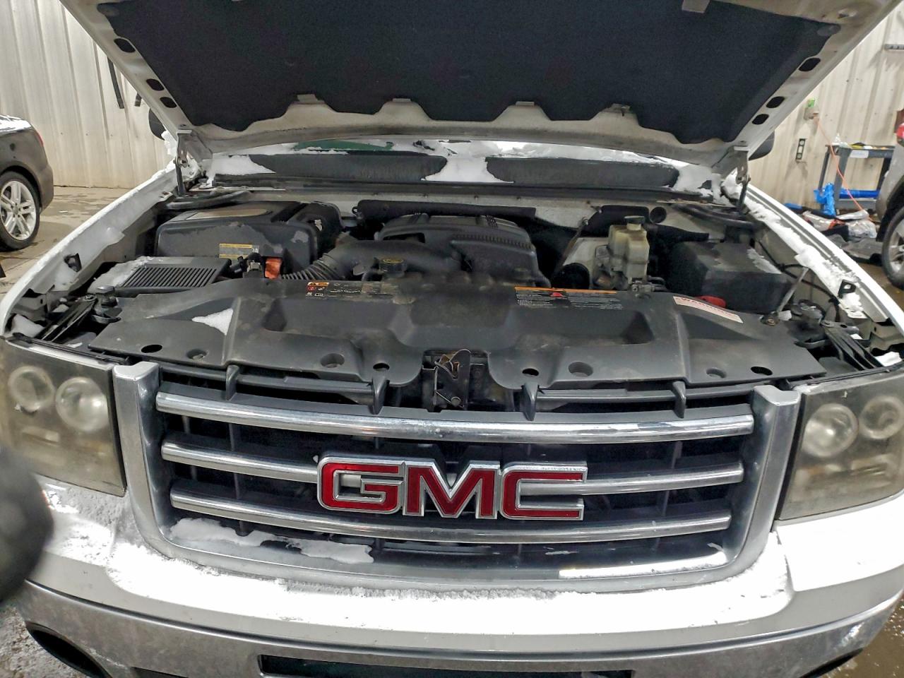 2012 GMC SIERRA K1500 HYBRID photo 11