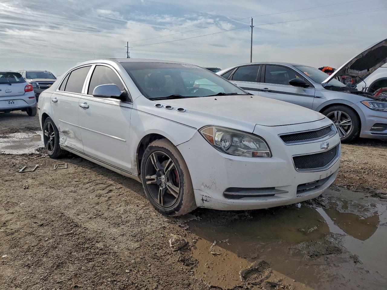 2011 CHEVROLET MALIBU 1LT photo 4