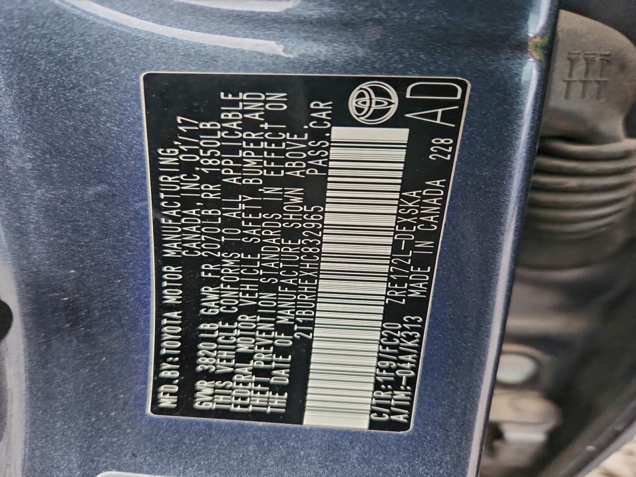 2017 TOYOTA COROLLA L photo 12