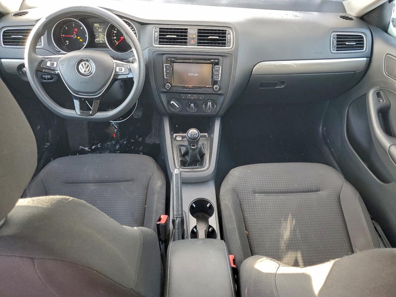 2015 VOLKSWAGEN JETTA TDI photo 8