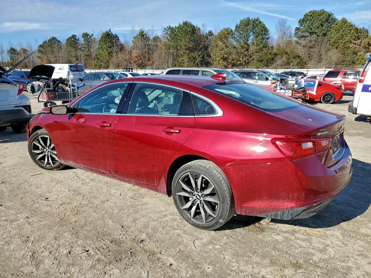 2017 CHEVROLET MALIBU LT photo 2