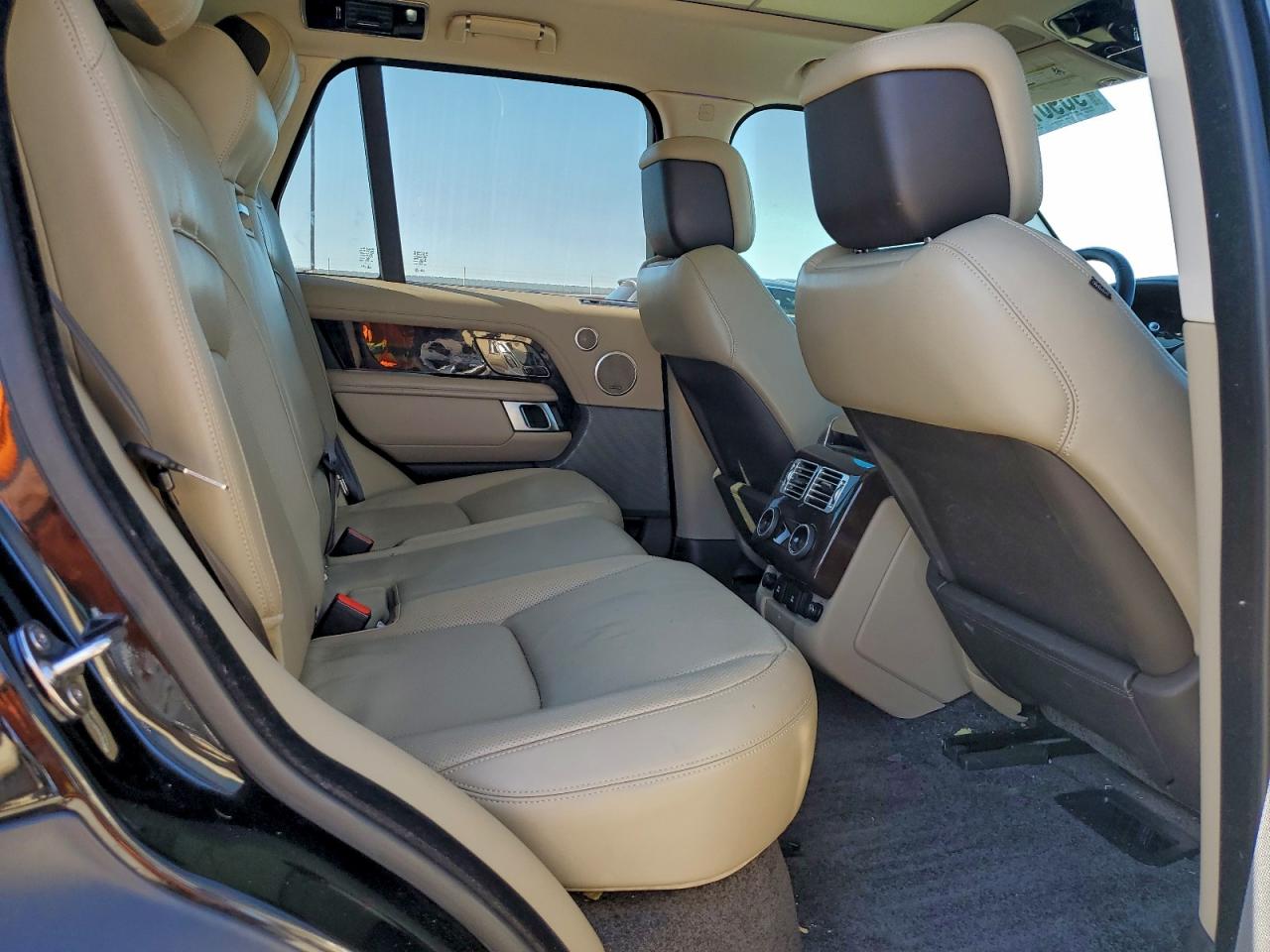 2020 LAND ROVER RANGE ROVER HSE photo 11