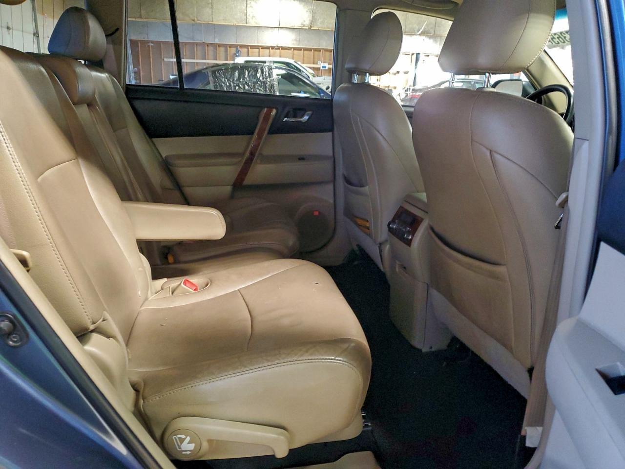 2012 TOYOTA HIGHLANDER LIMITED photo 11