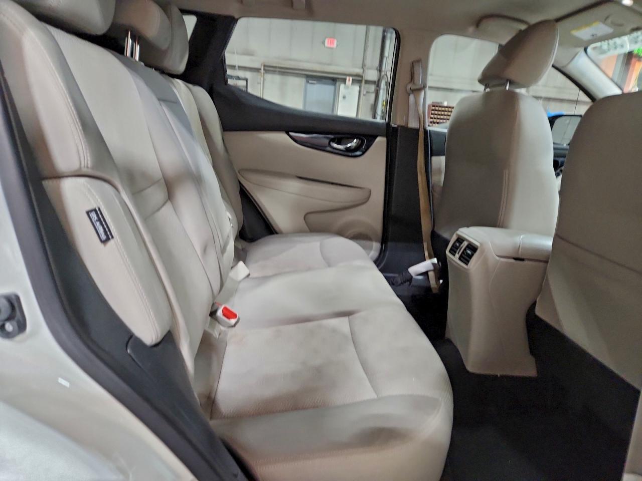 2020 NISSAN ROGUE SPORT S photo 11