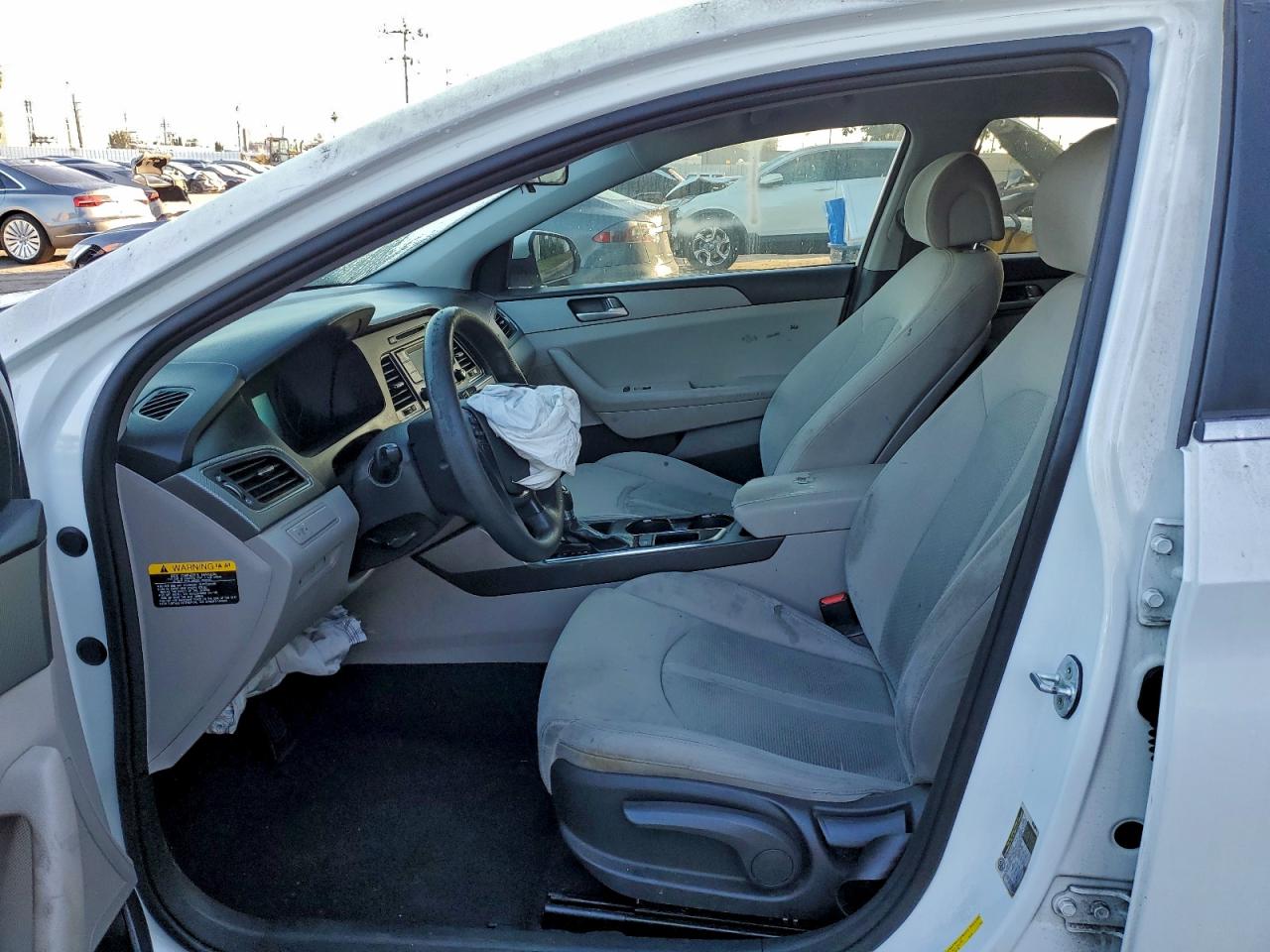 2015 HYUNDAI SONATA SE photo 7
