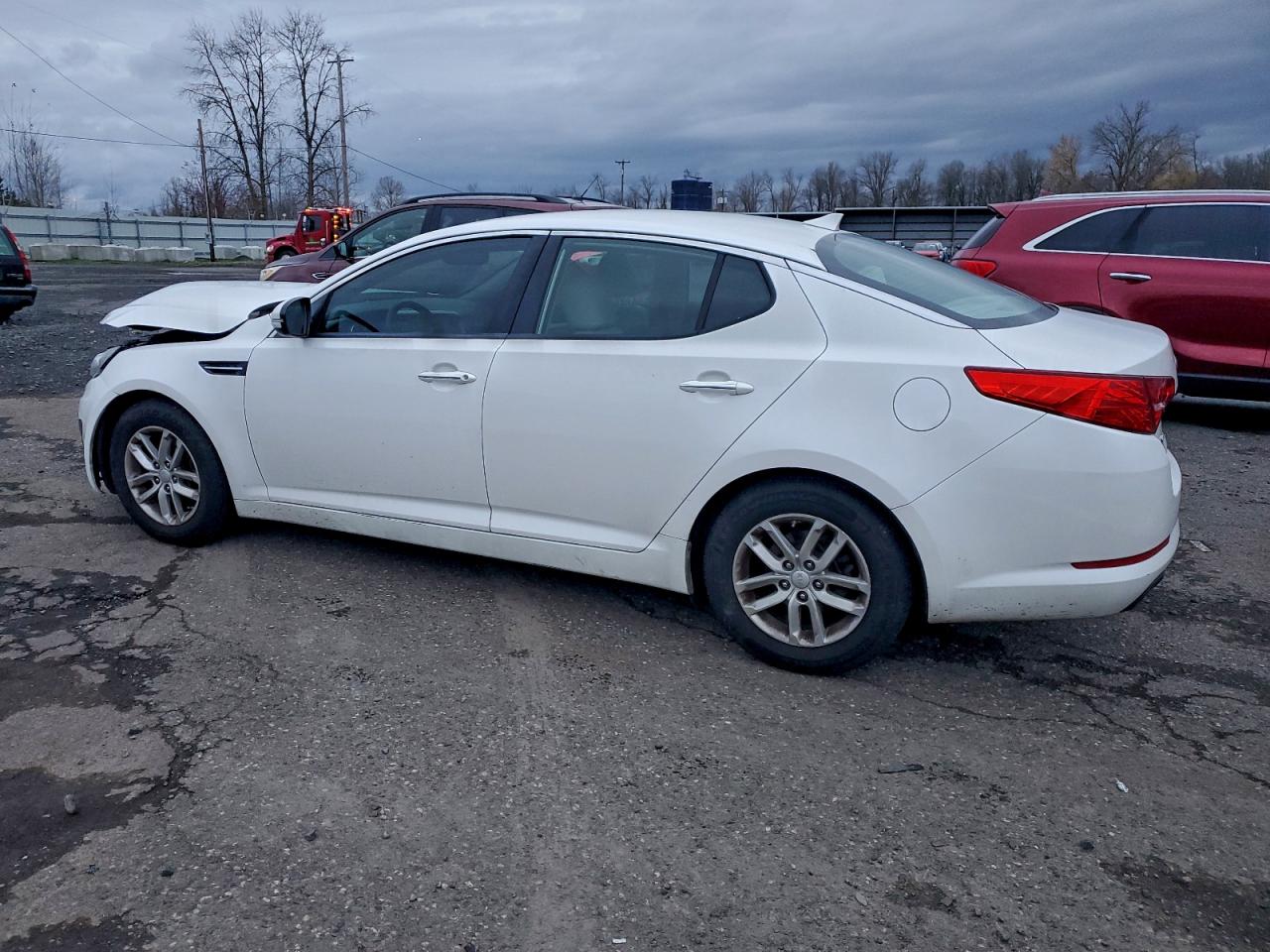 2013 KIA OPTIMA LX photo 2