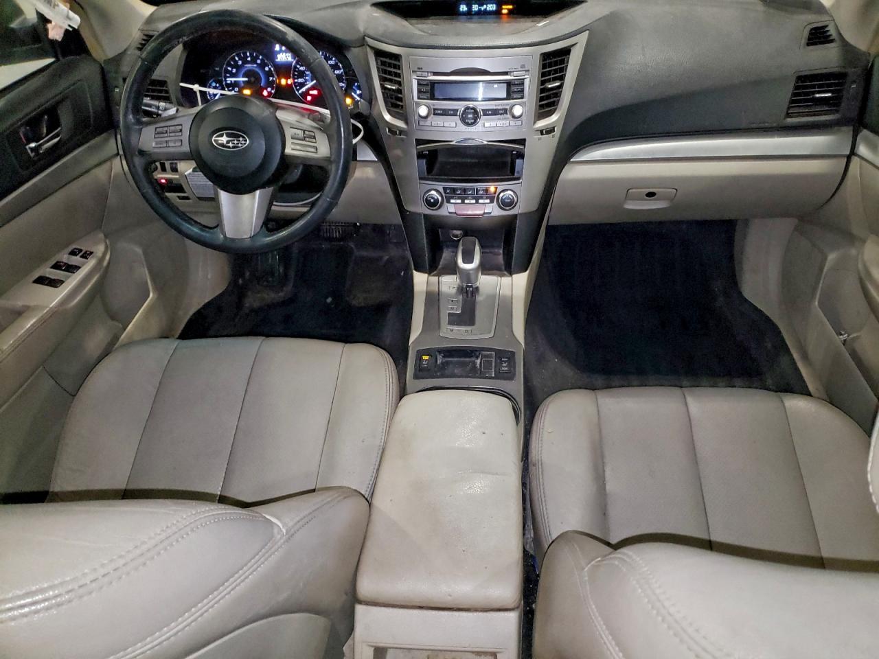 2011 SUBARU OUTBACK 2.5I PREMIUM photo 8