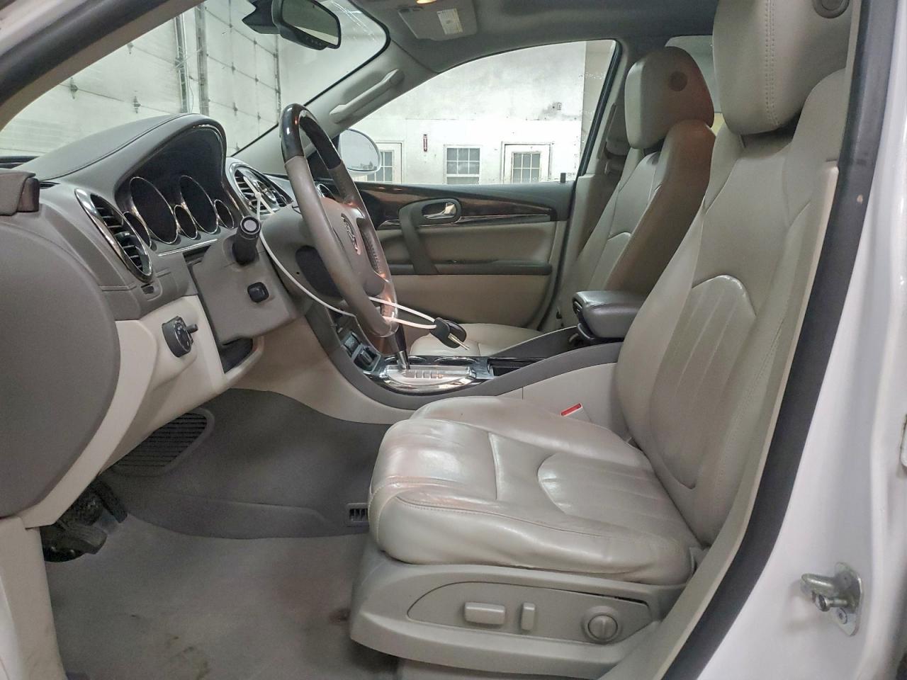 2016 BUICK ENCLAVE photo 7