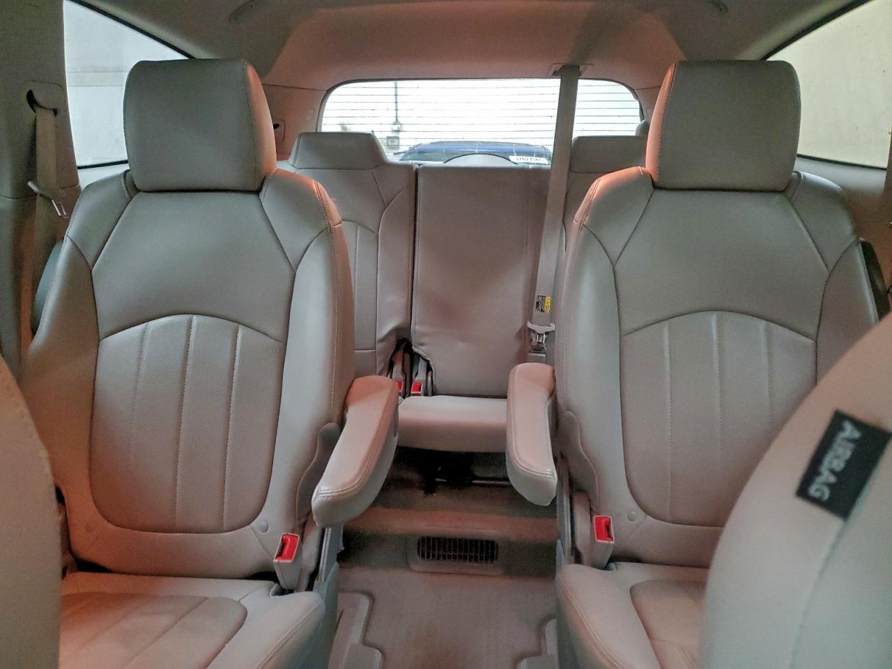 2016 BUICK ENCLAVE photo 10
