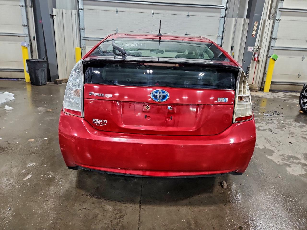 2010 TOYOTA PRIUS II photo 6