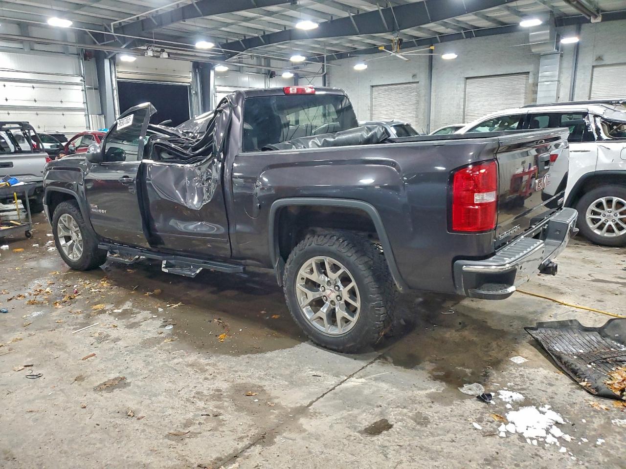 2015 GMC SIERRA K1500 SLE photo 3