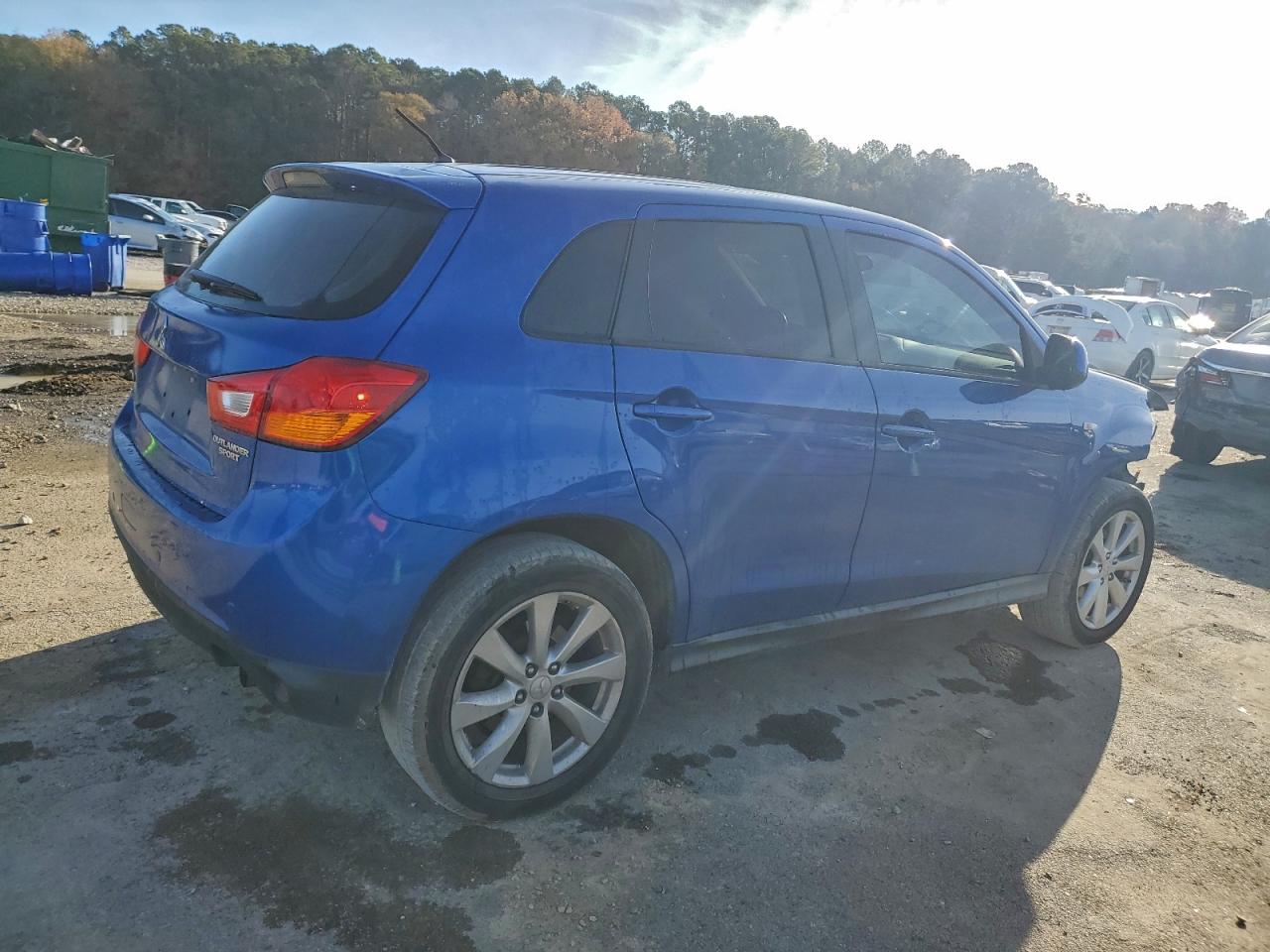 2015 MITSUBISHI OUTLANDER SPORT ES photo 5