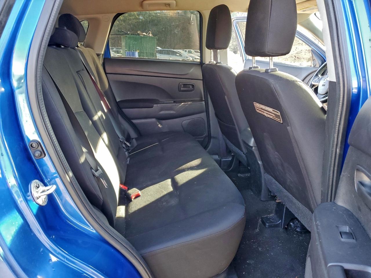 2015 MITSUBISHI OUTLANDER SPORT ES photo 21