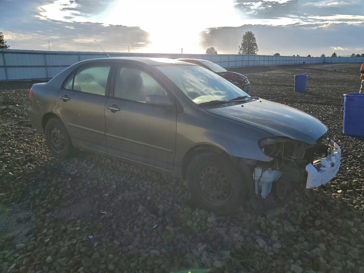 2005 TOYOTA COROLLA CE photo 4
