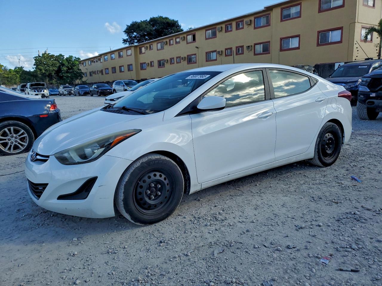 2016 HYUNDAI ELANTRA