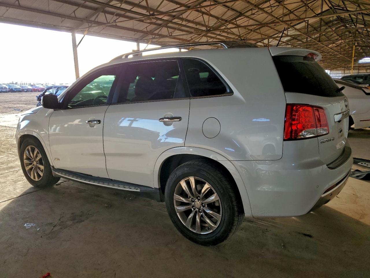 2013 KIA SORENTO SX photo 2